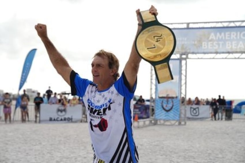 Doug Flutie wins the WWE 24/7 Championship