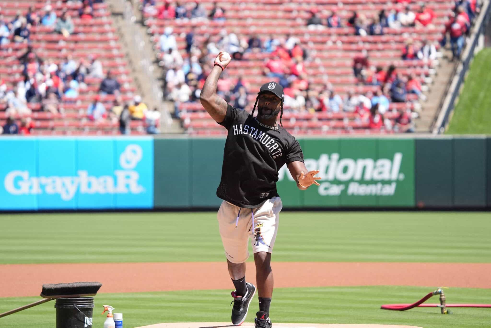 Guest of Honor, Swerve Strickland, Throws First Pitch at Cardinals Game, Plus AEW Countdown!